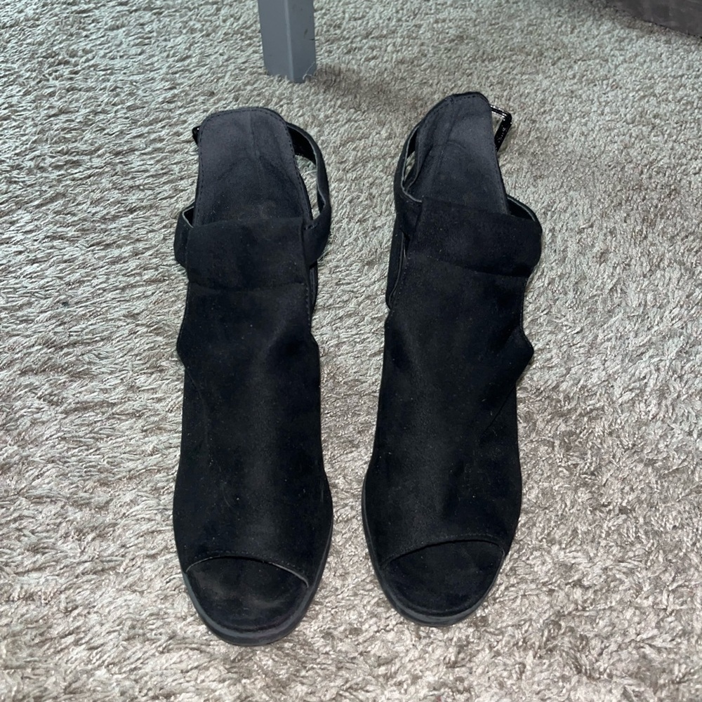 black heels